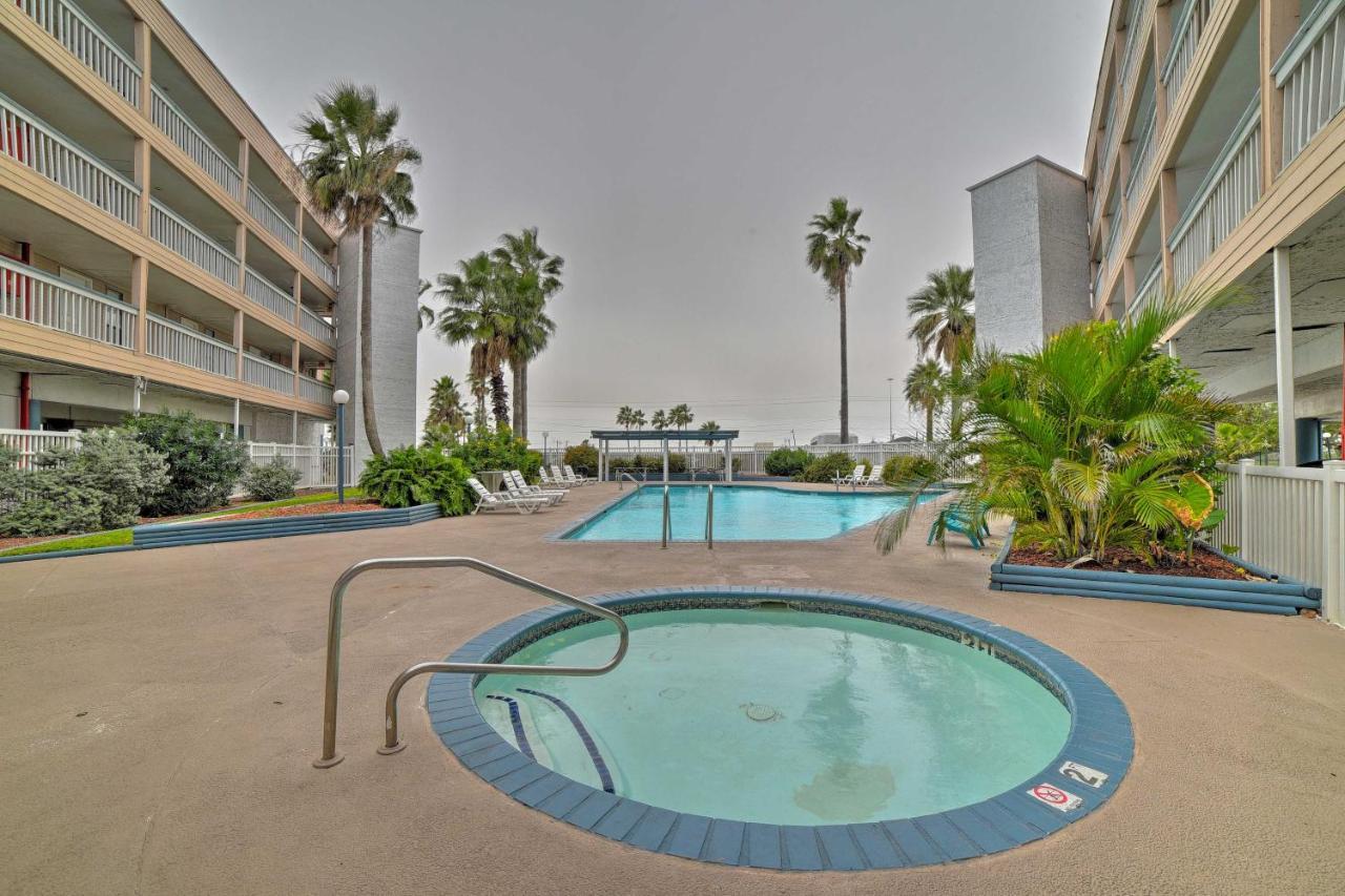 Updated Front Beach Condo With Resort Amenities! Corpus Christi Exterior photo